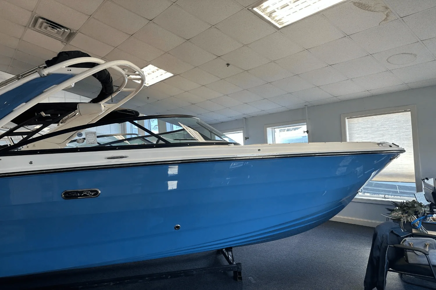 2025 Sea Ray SDX 270 Image Thumbnail #3