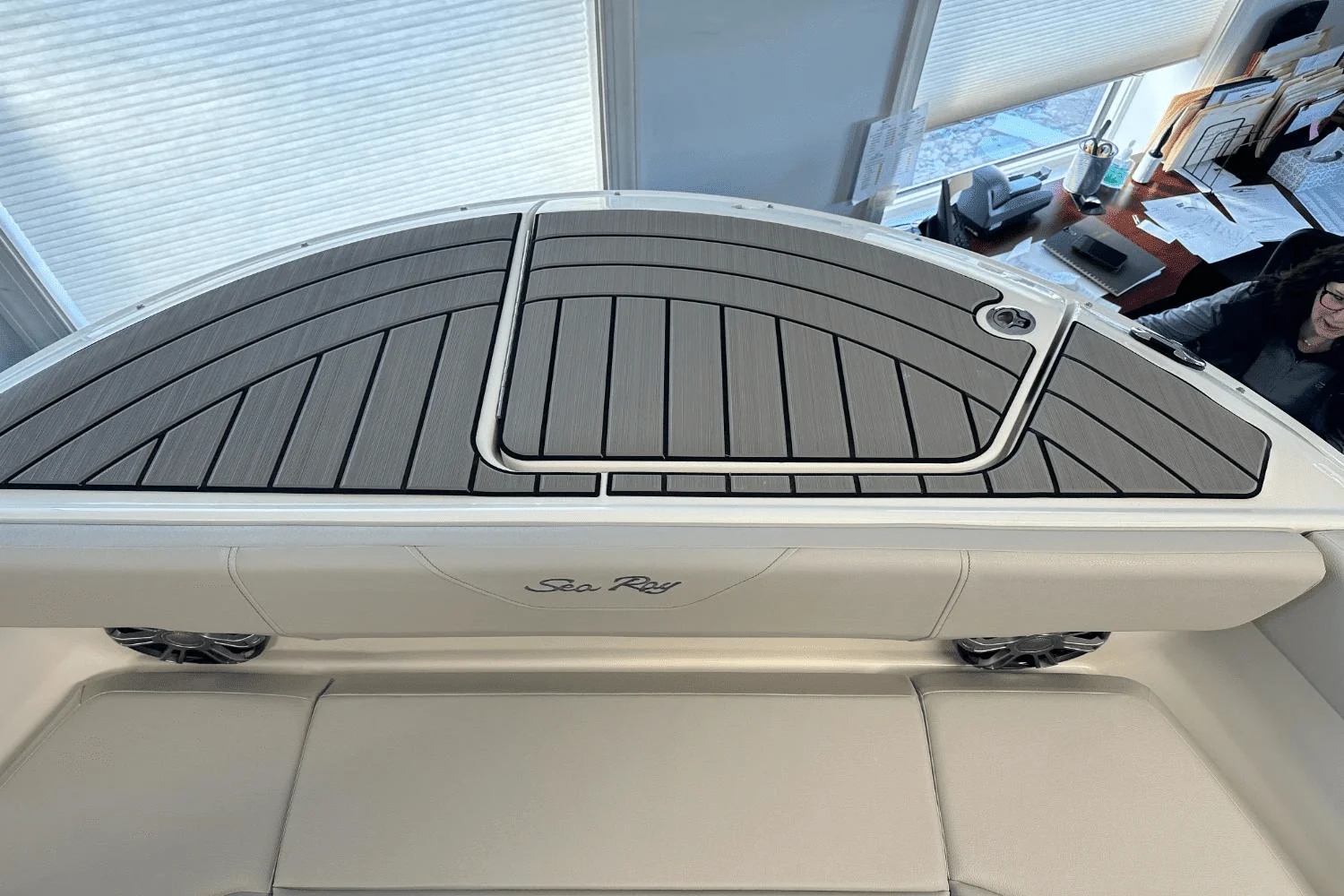 2025 Sea Ray SDX 270 Image Thumbnail #33