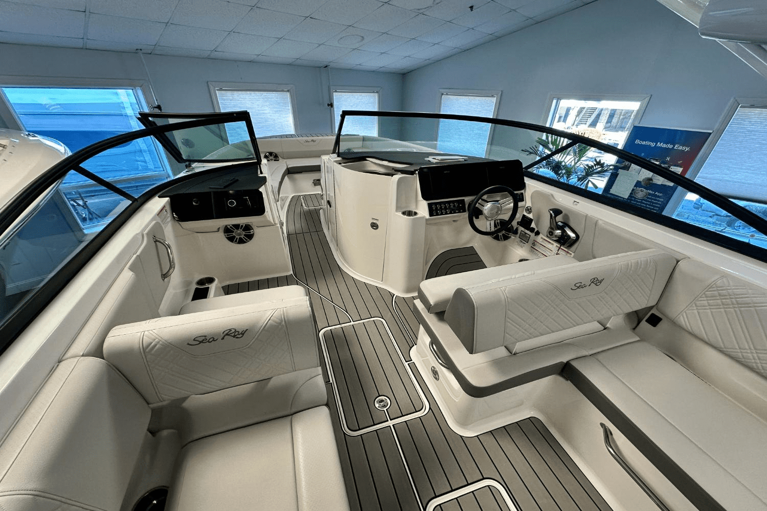 2025 Sea Ray SDX 270 Image Thumbnail #21