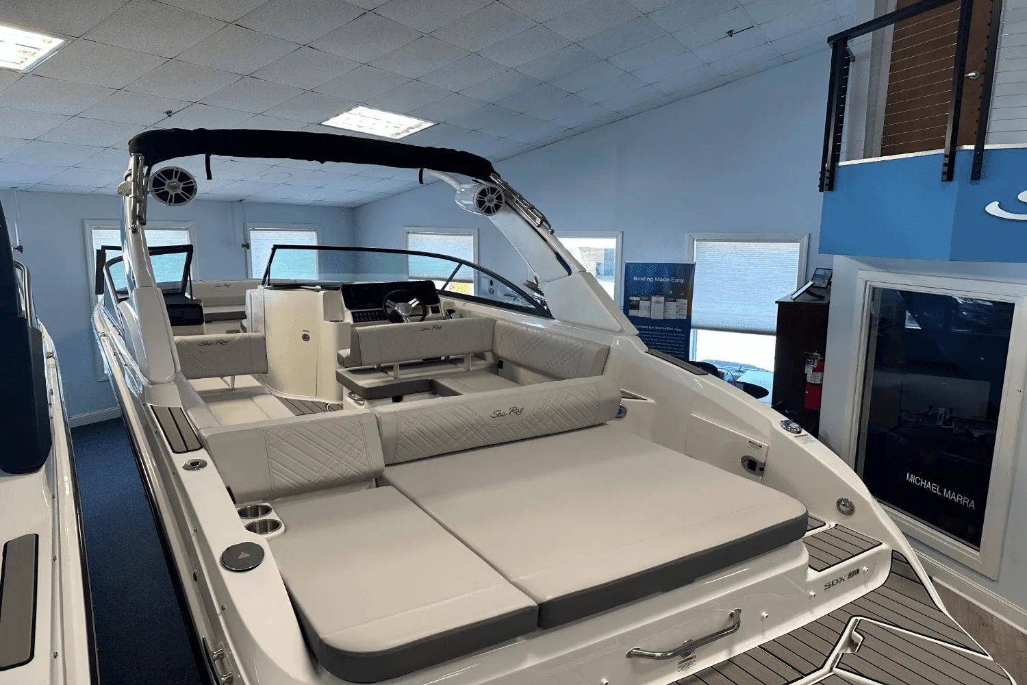 2025 Sea Ray SDX 270 Image Thumbnail #12