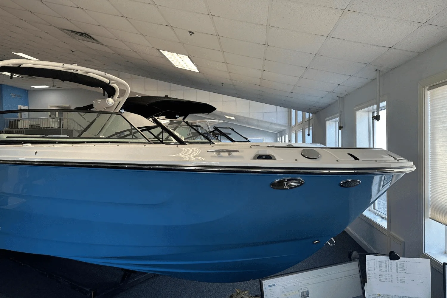 2025 Sea Ray SDX 270 Image Thumbnail #1