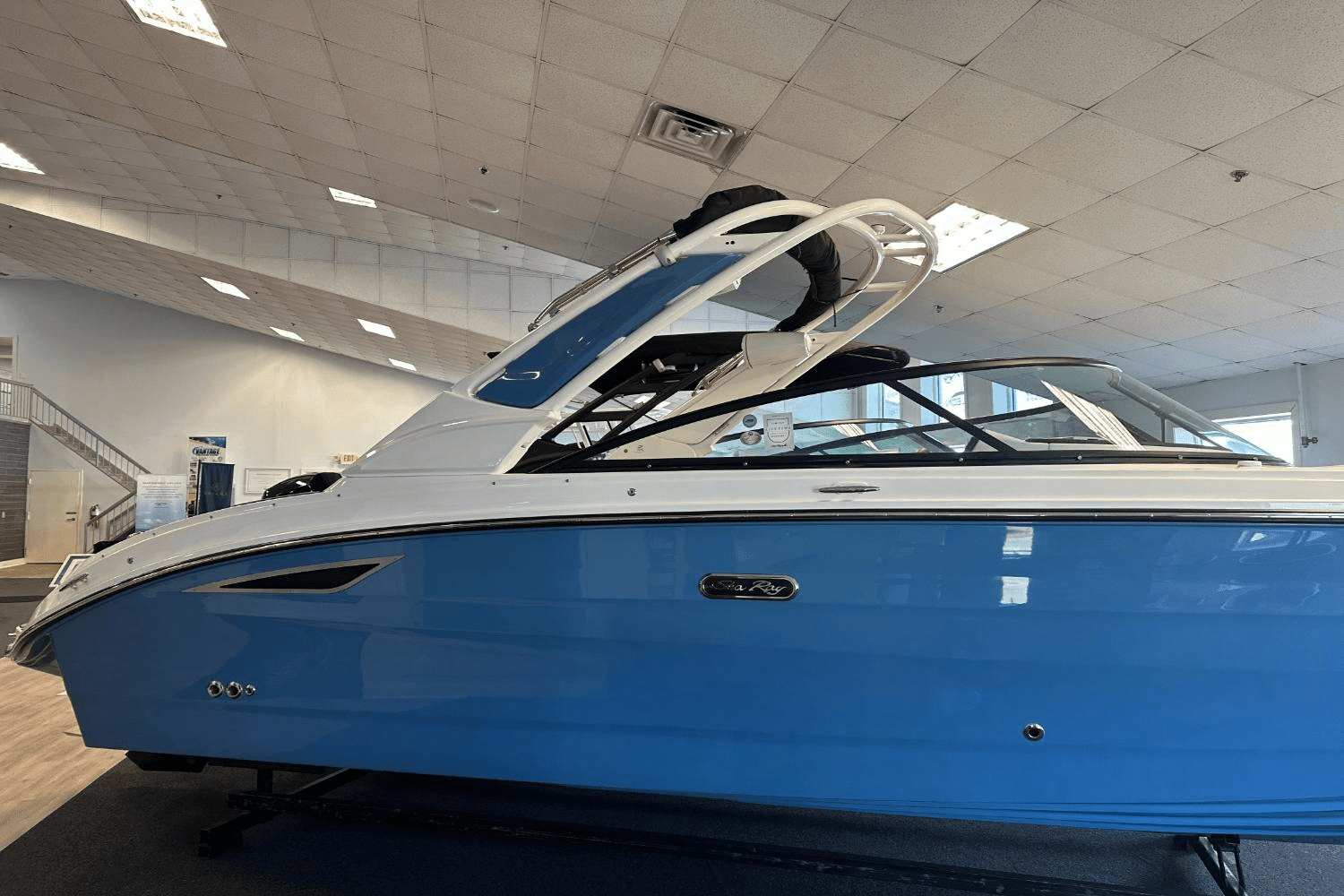 2025 Sea Ray SDX 270 Image Thumbnail #2