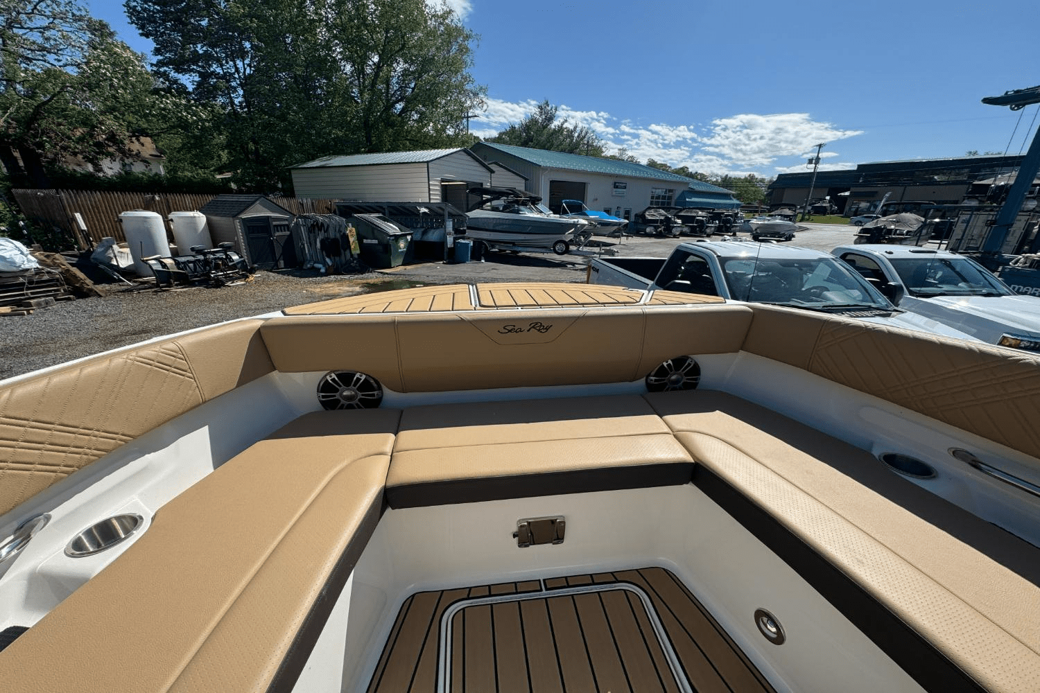 2025 Sea Ray SDX 270 Image Thumbnail #22