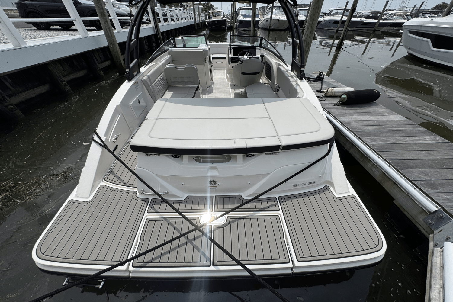 2025 Sea Ray SPX 230 Image Thumbnail #14