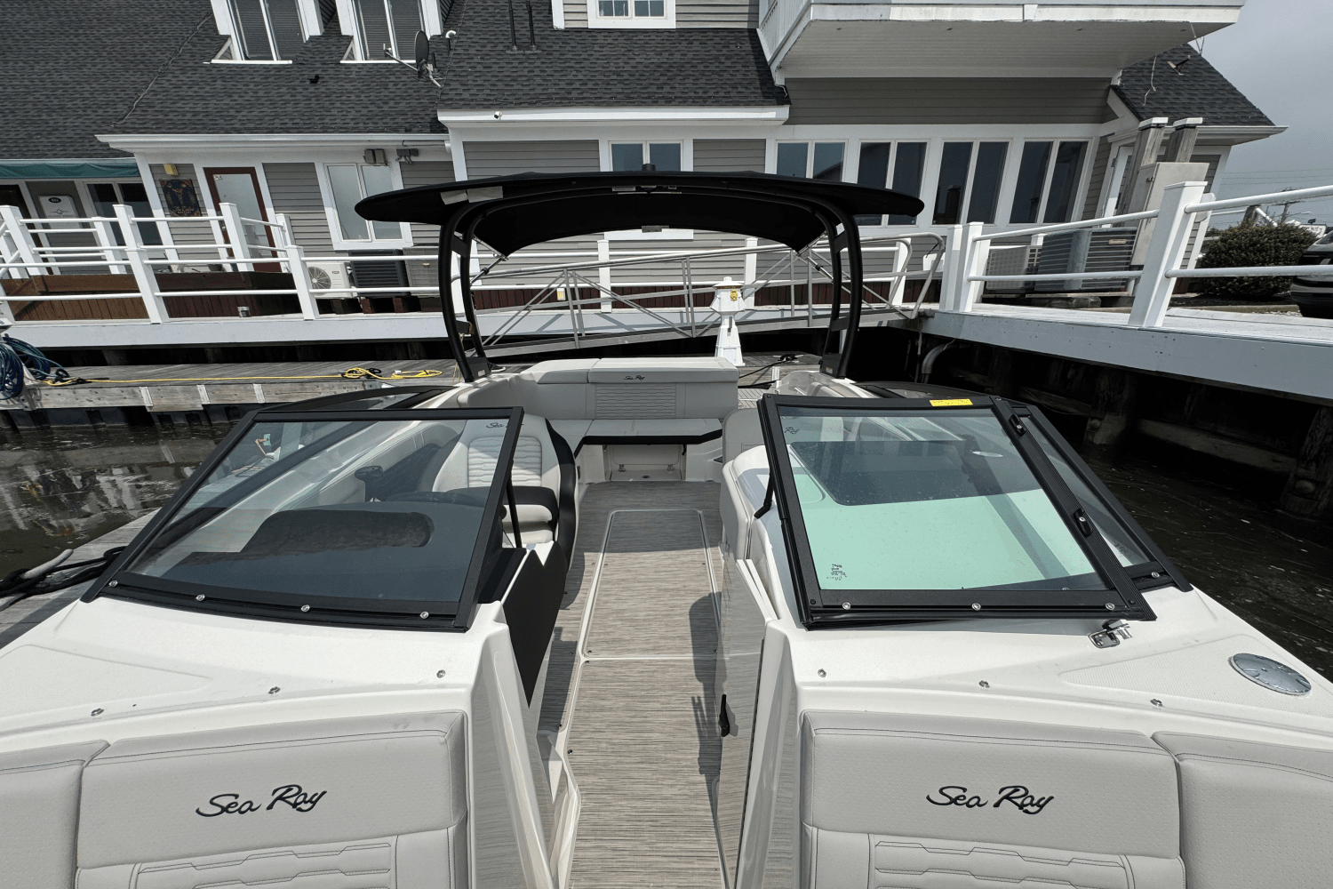 2025 Sea Ray SPX 230 Image Thumbnail #41