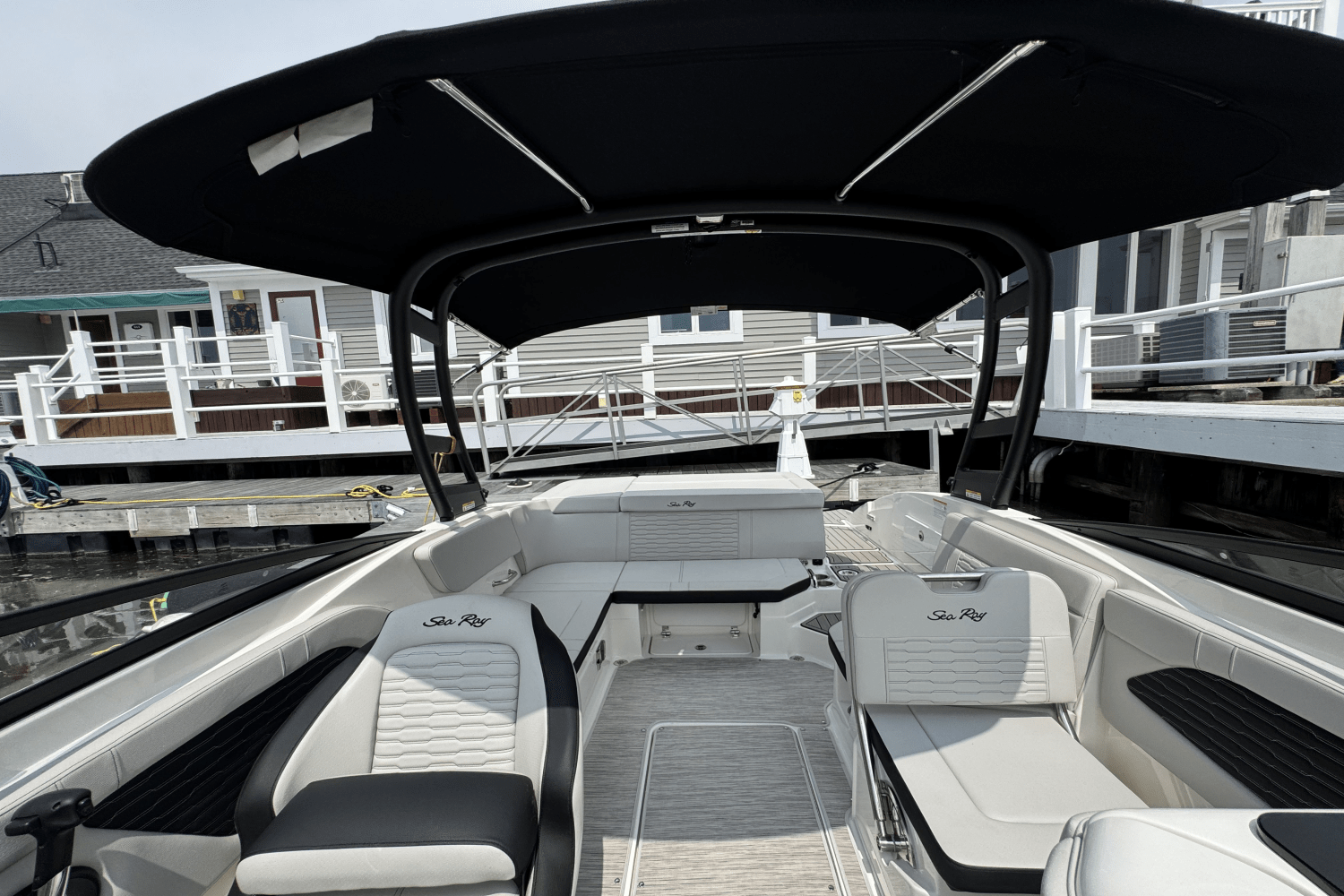 2025 Sea Ray SPX 230 Image Thumbnail #48