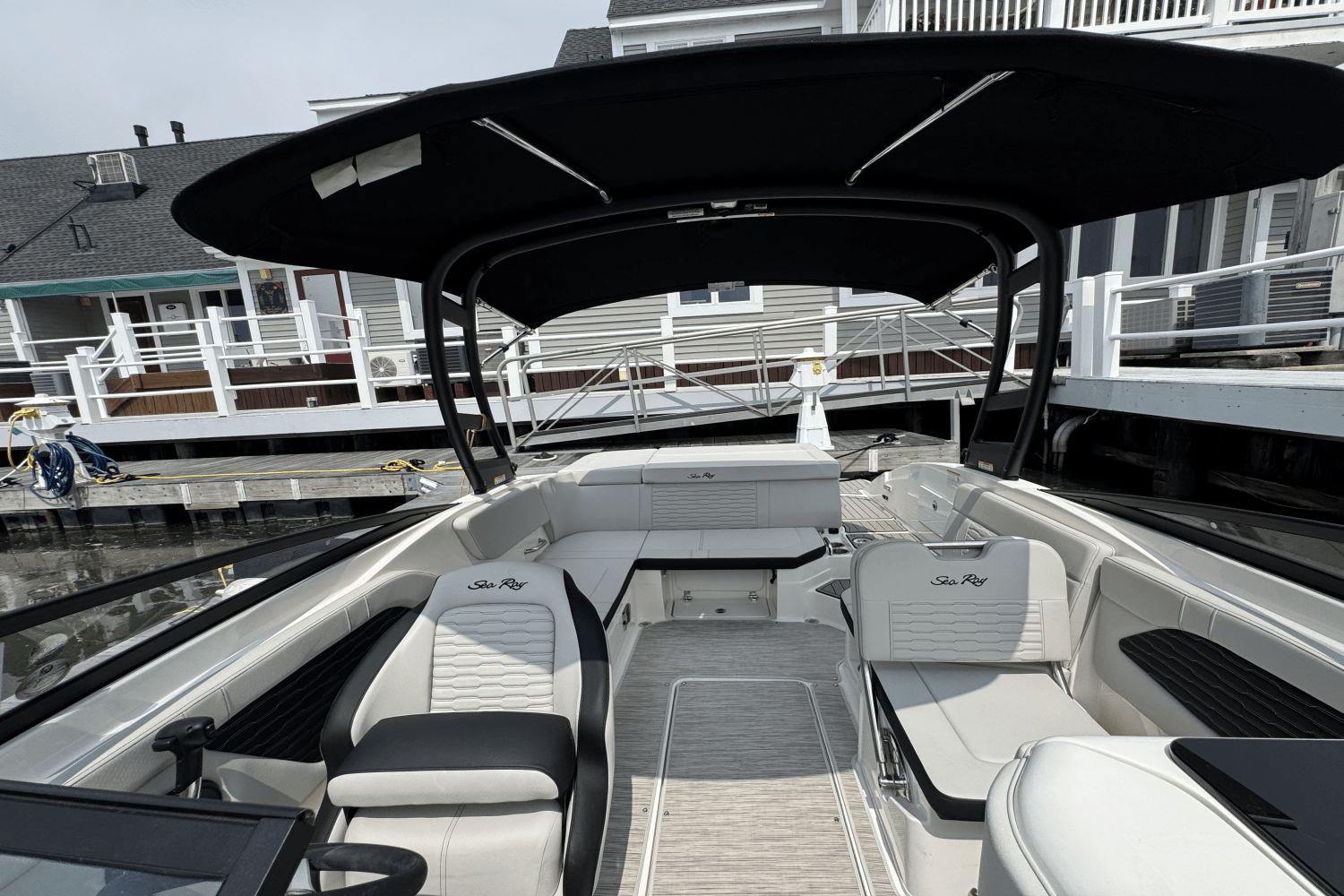 2025 Sea Ray SPX 230 Image Thumbnail #47
