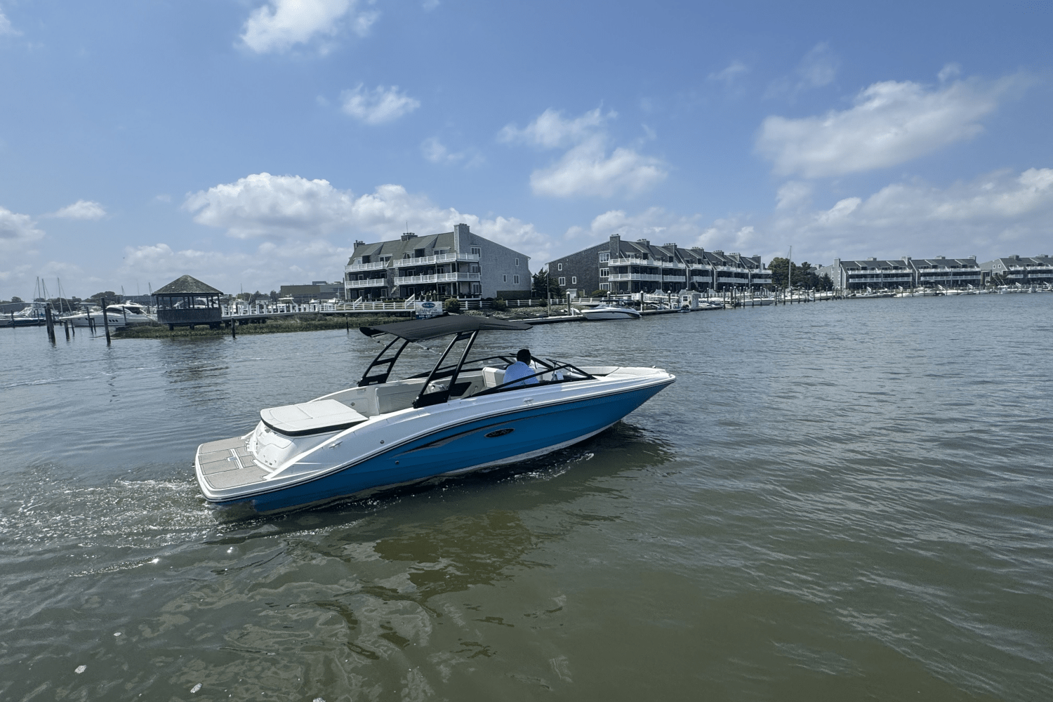 2025 Sea Ray SPX 230 Image Thumbnail #64