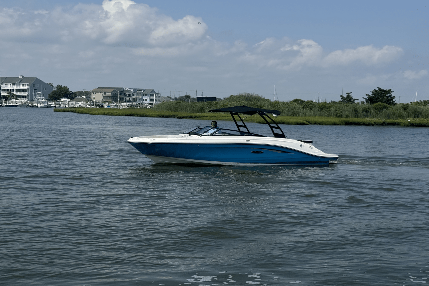 2025 Sea Ray SPX 230 Image Thumbnail #51