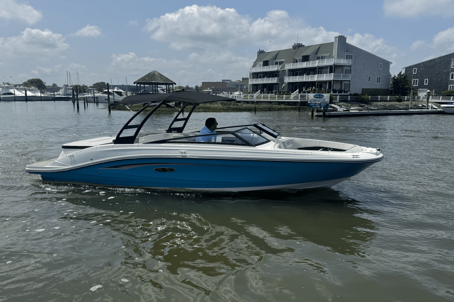 2025 Sea Ray SPX 230 Image Thumbnail #62