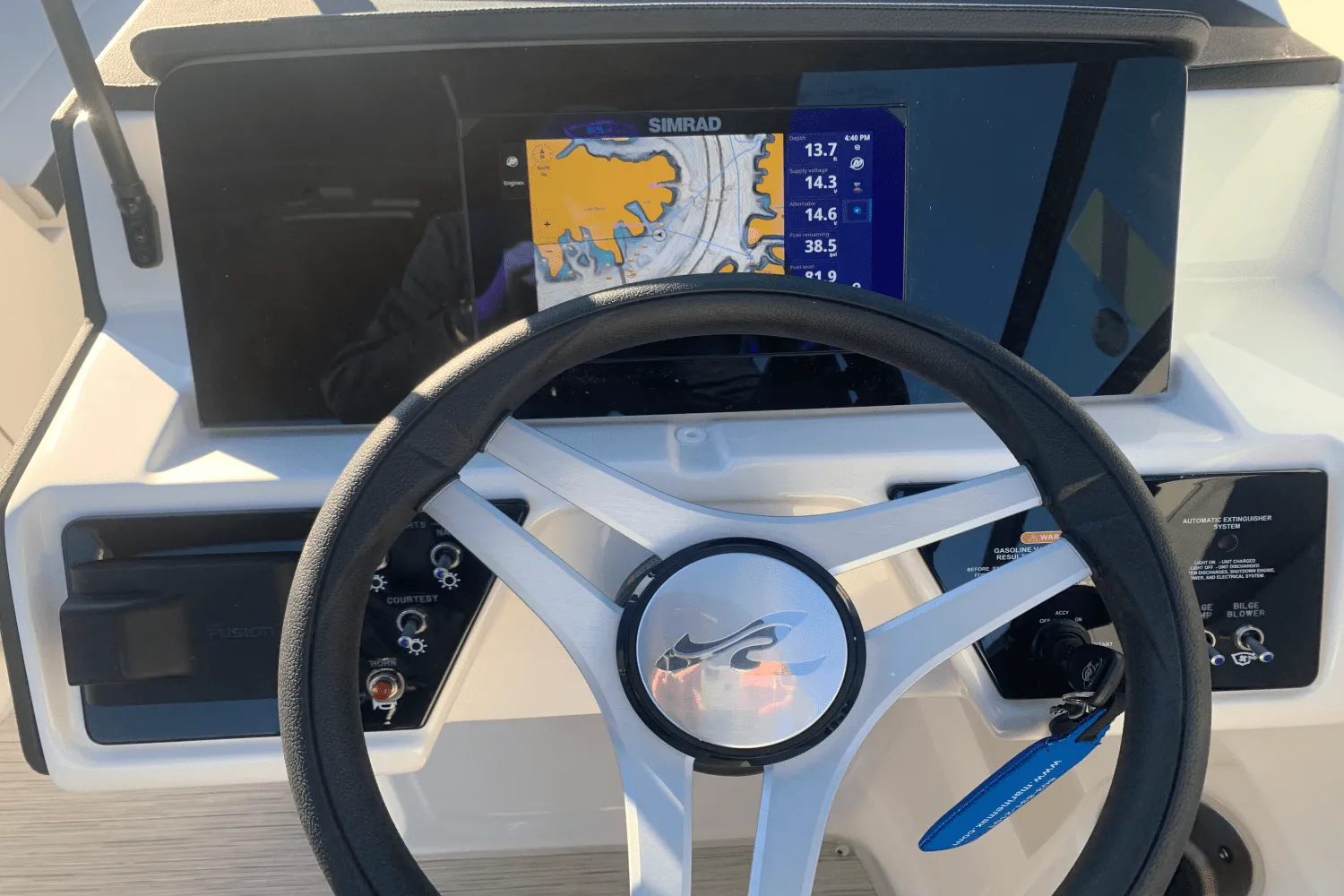 2025 Sea Ray SPX 230 Image Thumbnail #19