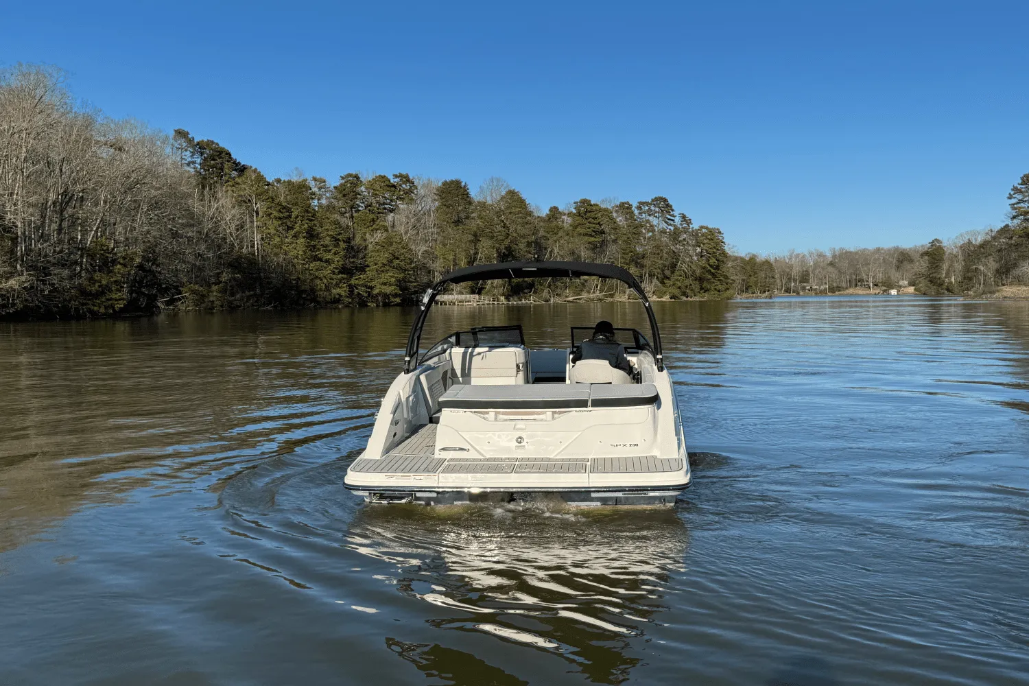 2025 Sea Ray SPX 230 Image Thumbnail #8