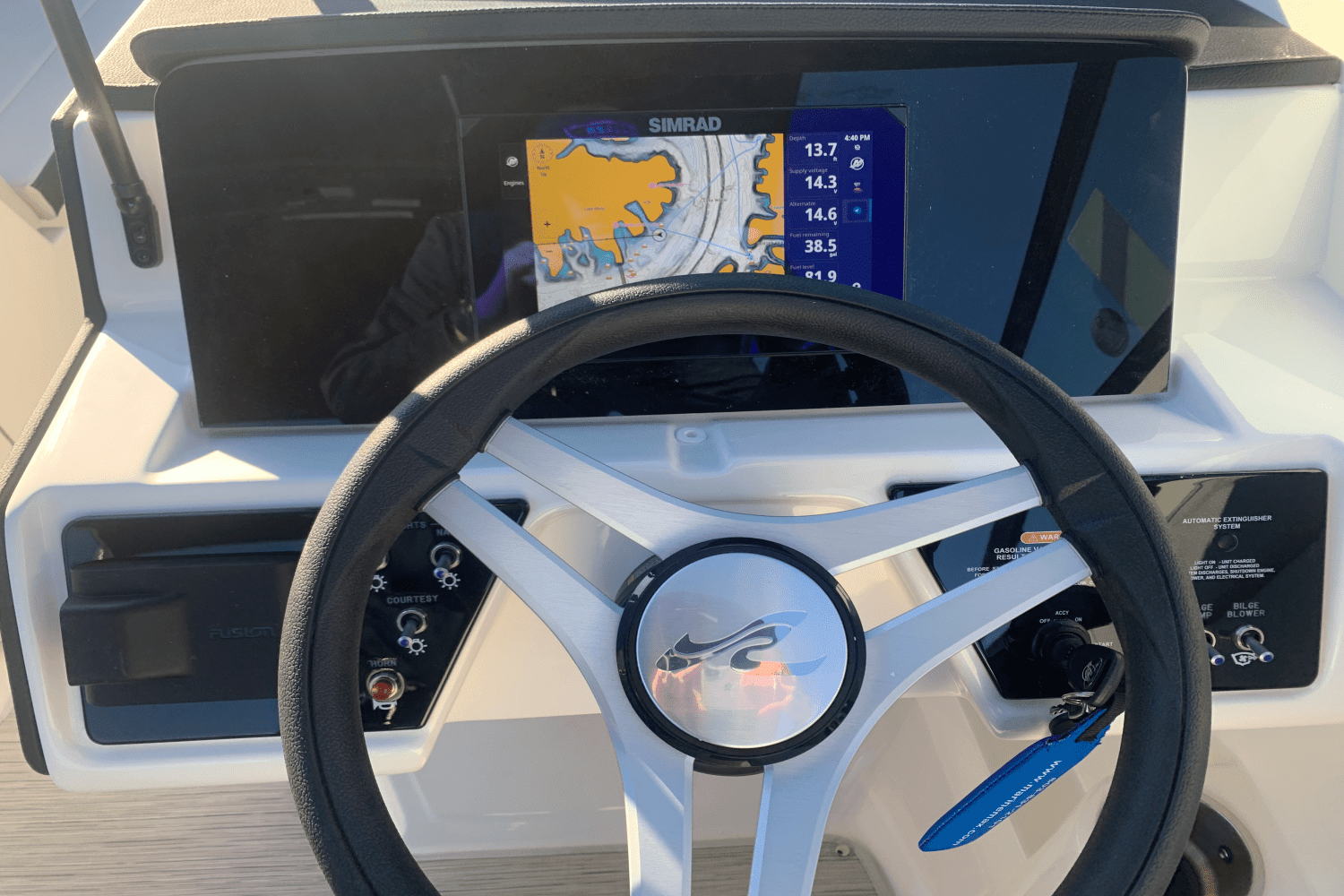 2025 Sea Ray SPX 230 Image Thumbnail #19