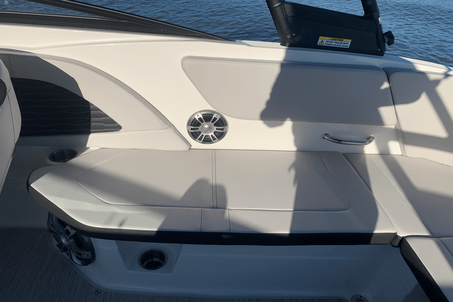 2025 Sea Ray SPX 230 Image Thumbnail #12