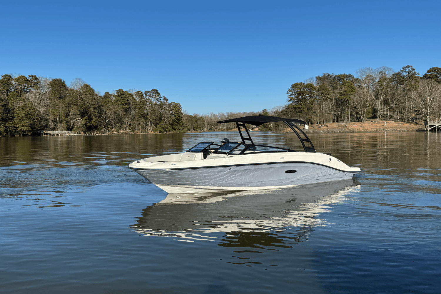 2025 Sea Ray SPX 230 Image Thumbnail #8