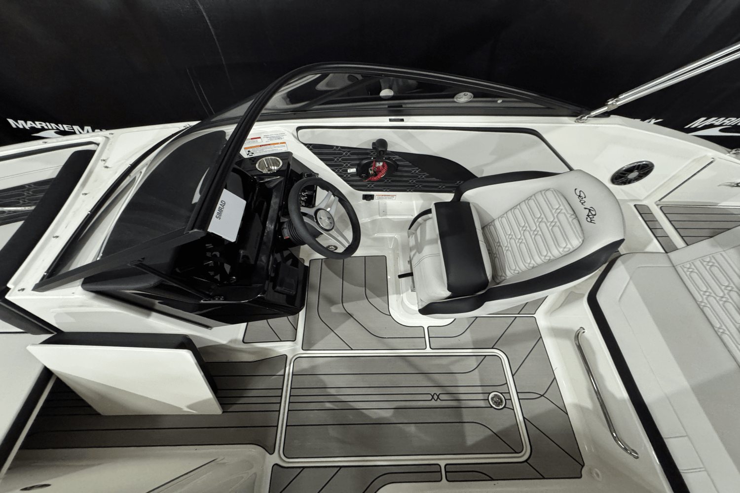 2025 Sea Ray SPX 190 Image Thumbnail #22