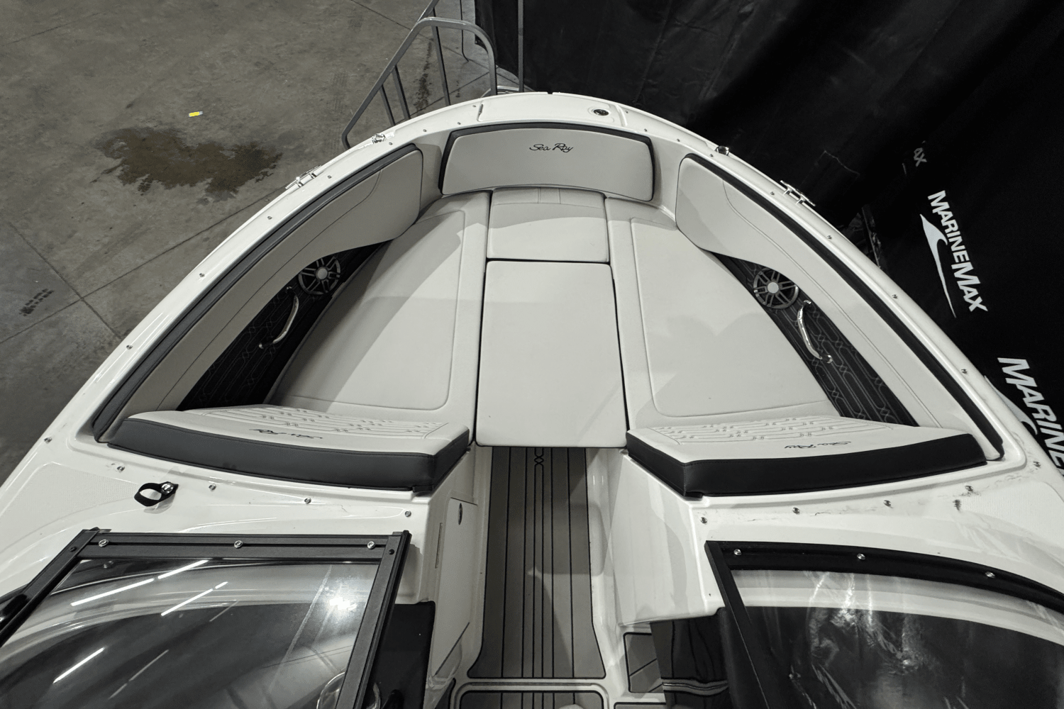 2025 Sea Ray SPX 190 Image Thumbnail #32