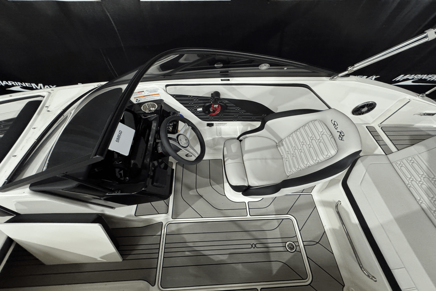 2025 Sea Ray SPX 190 Image Thumbnail #21