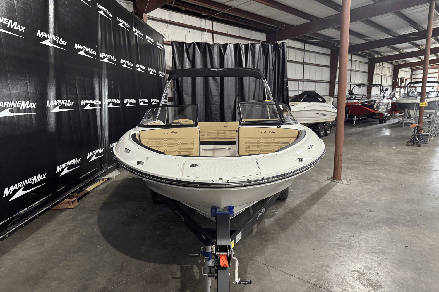 2025 Sea Ray SPX 190 Image Thumbnail #1