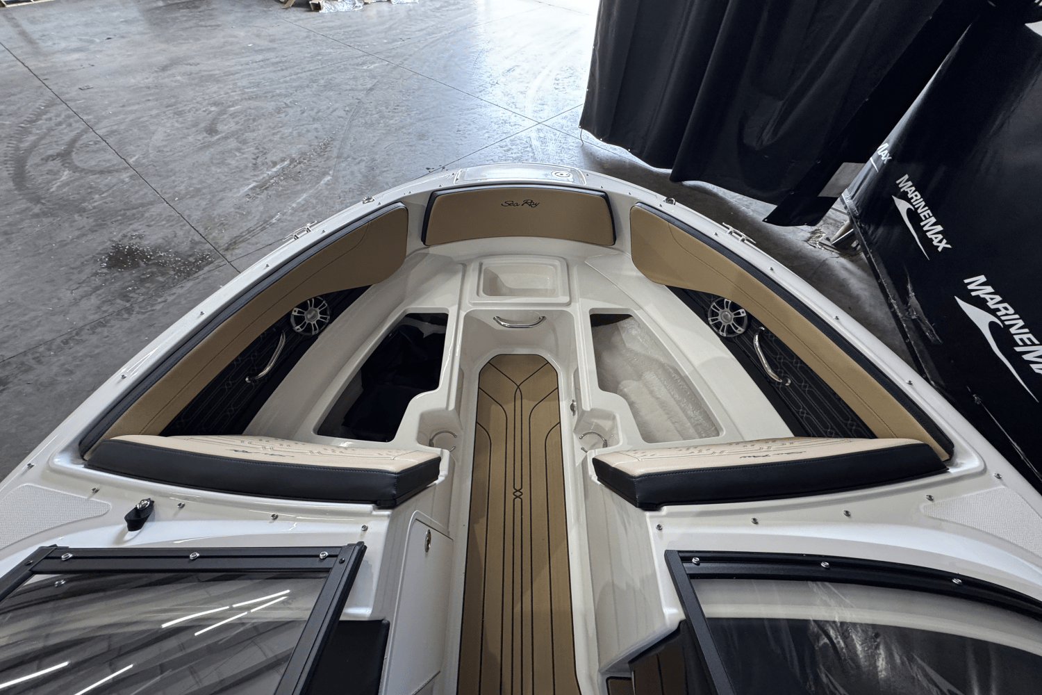 2025 Sea Ray SPX 190 Image Thumbnail #19