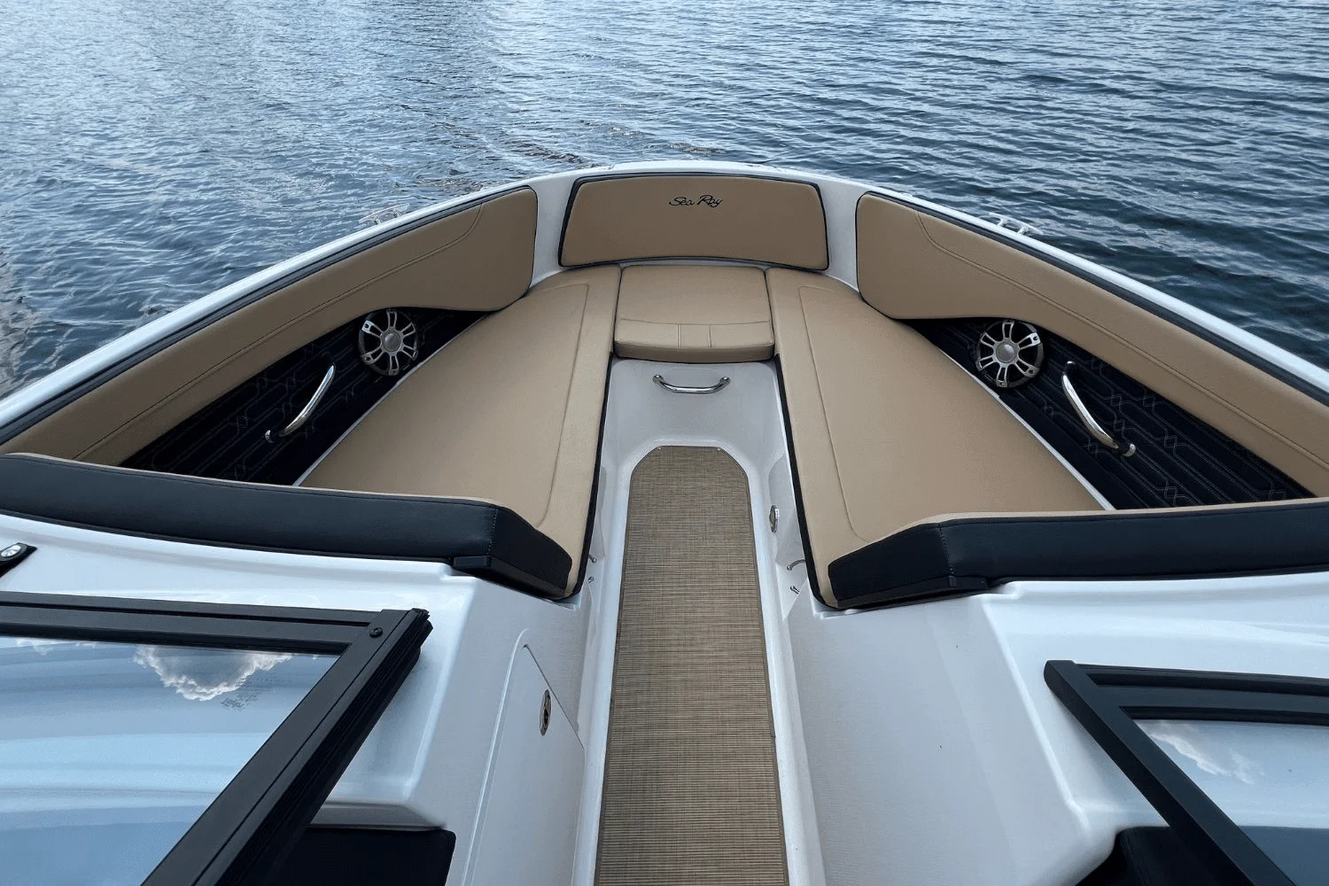 2025 Sea Ray SPX 190 Image Thumbnail #18