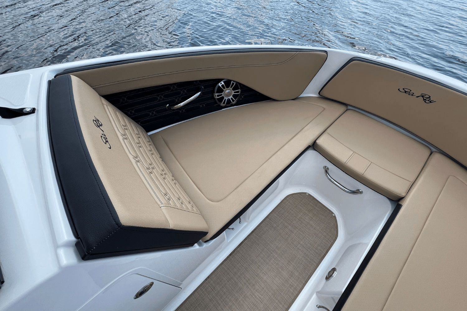 2025 Sea Ray SPX 190 Image Thumbnail #19