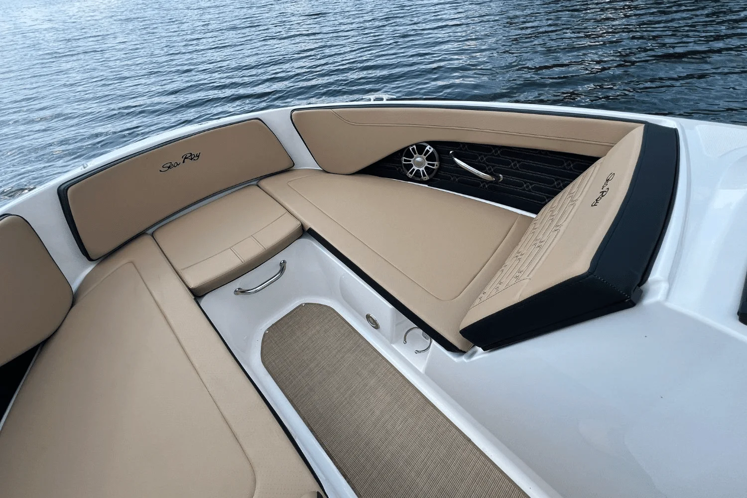 2025 Sea Ray SPX 190 Image Thumbnail #20