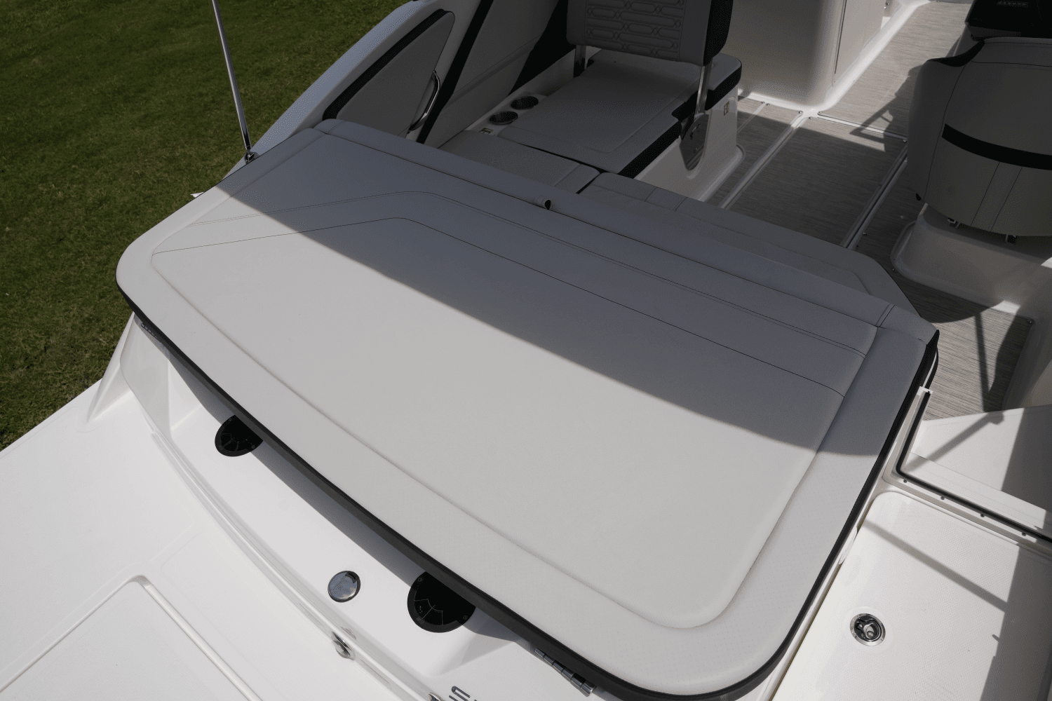 2025 Sea Ray SPX 190 Image Thumbnail #4