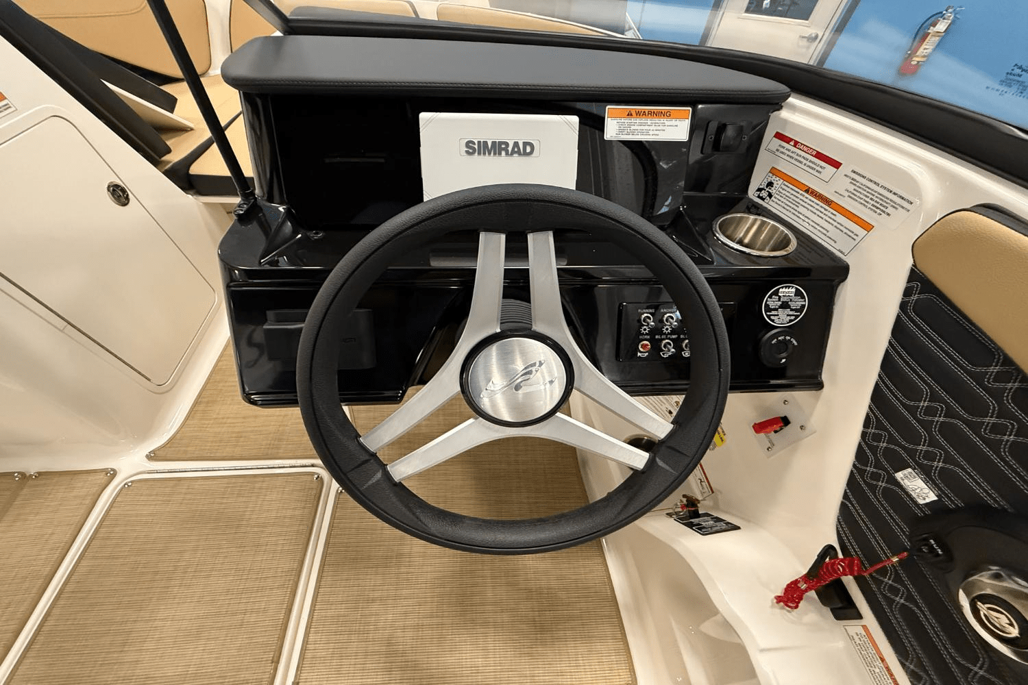 2025 Sea Ray SPX 190 Image Thumbnail #17