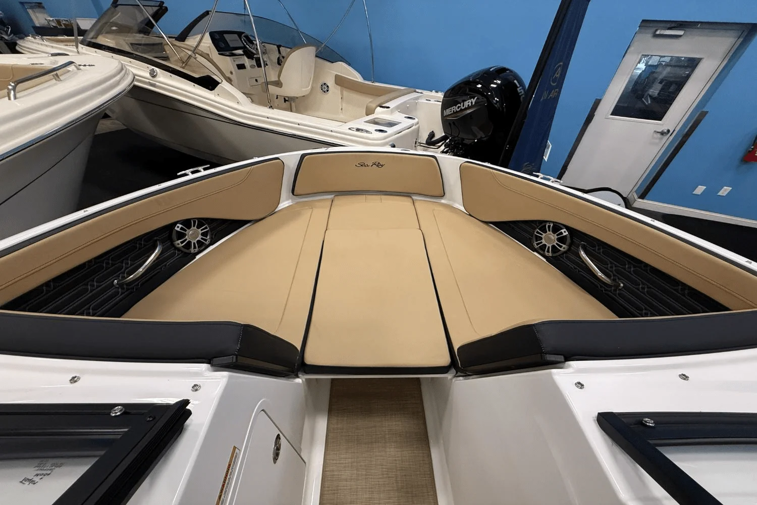 2025 Sea Ray SPX 190 Image Thumbnail #24