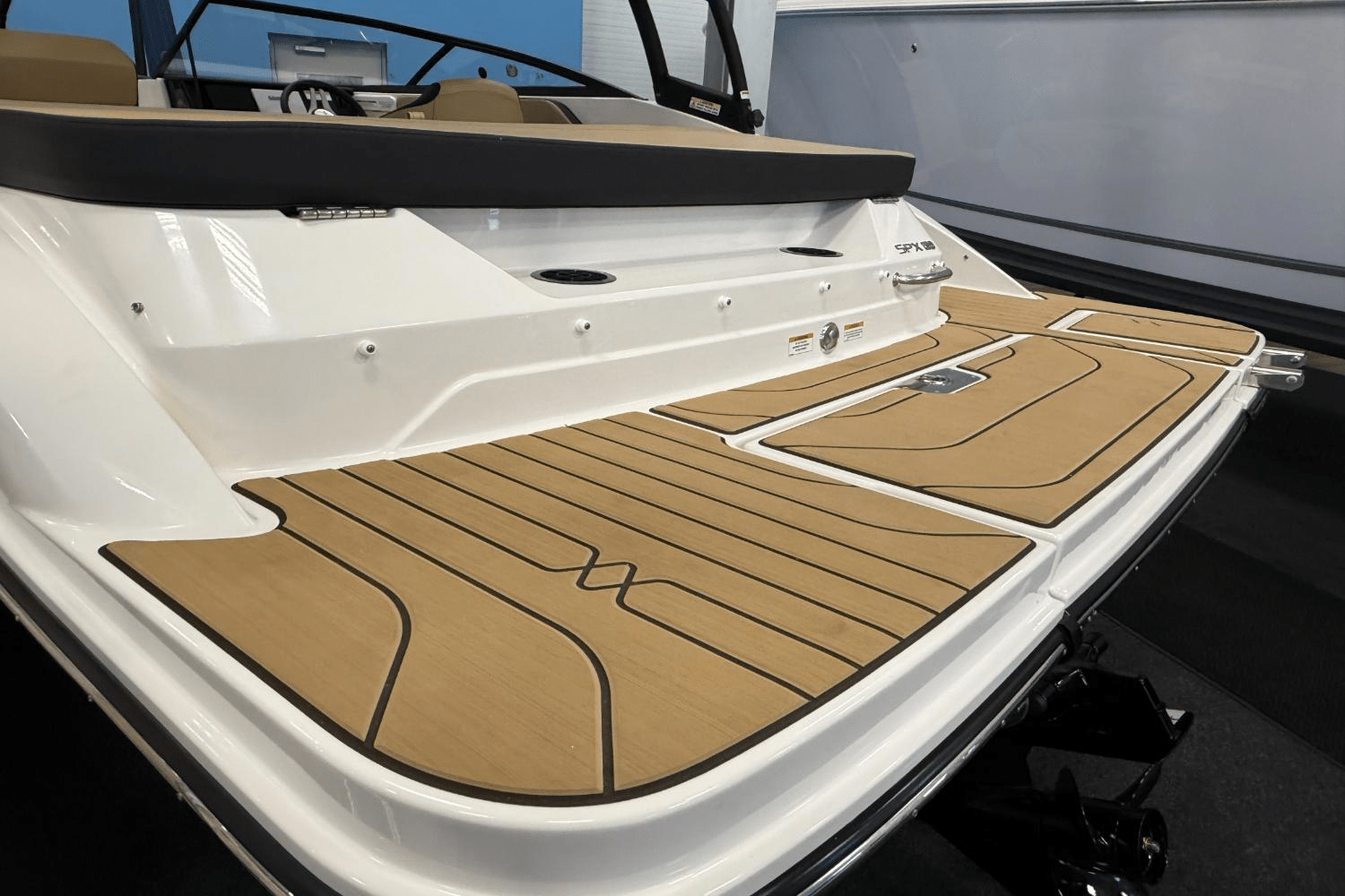 2025 Sea Ray SPX 190 Image Thumbnail #5