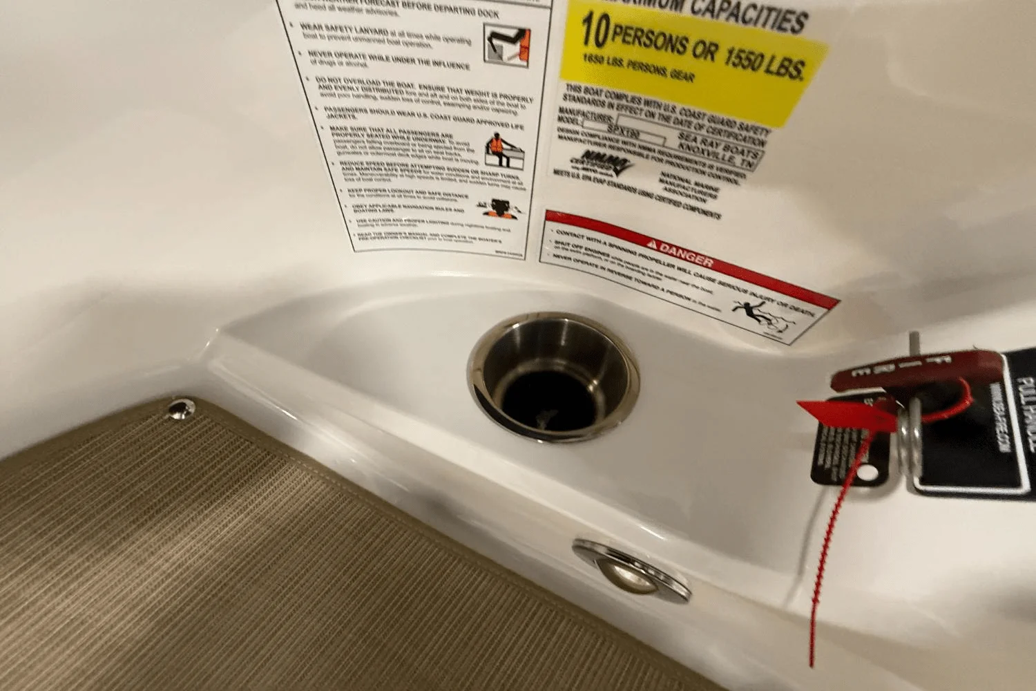 2025 Sea Ray SPX 190 Image Thumbnail #19