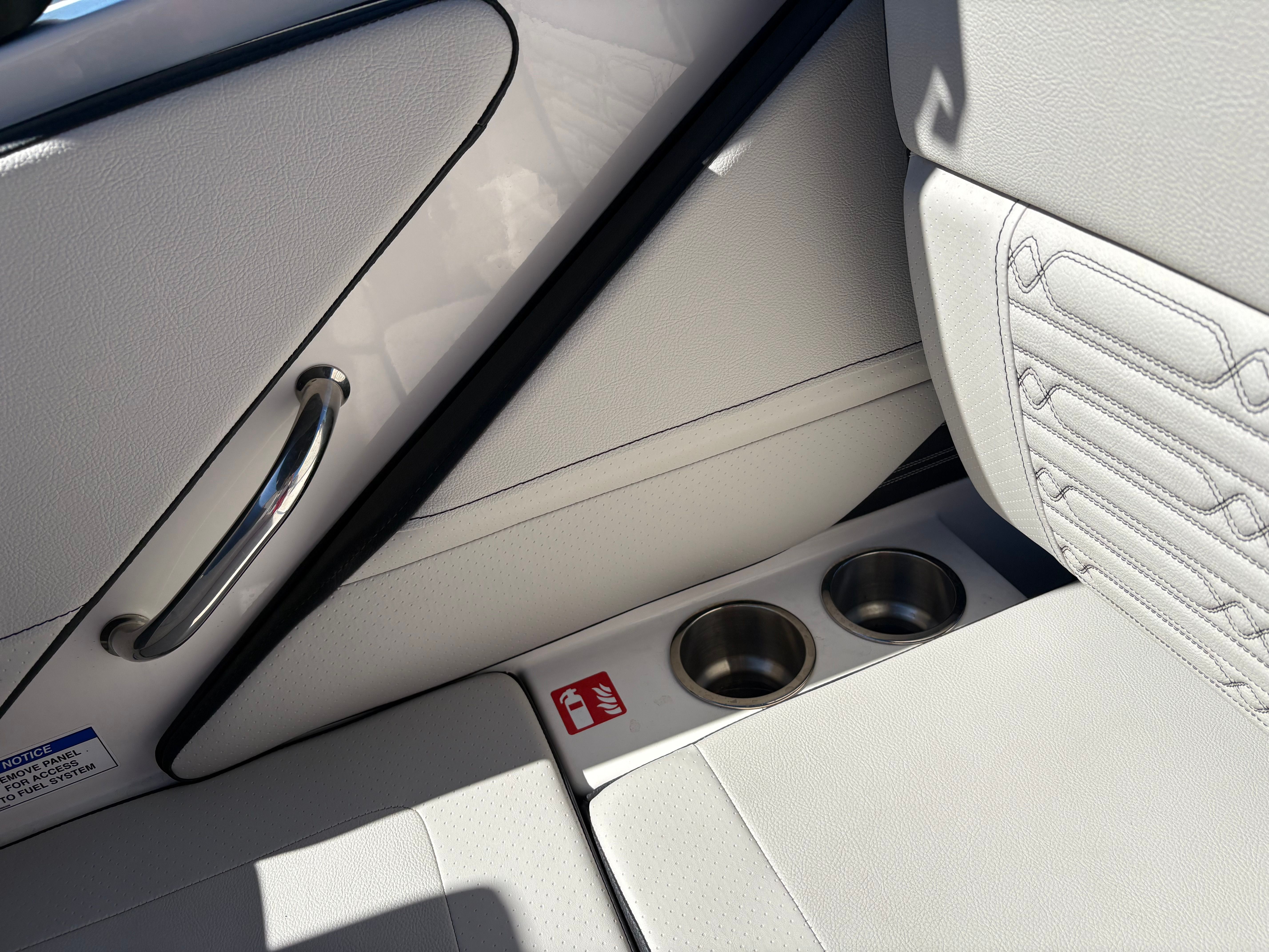 2025 Sea Ray SPX 190 Image Thumbnail #19