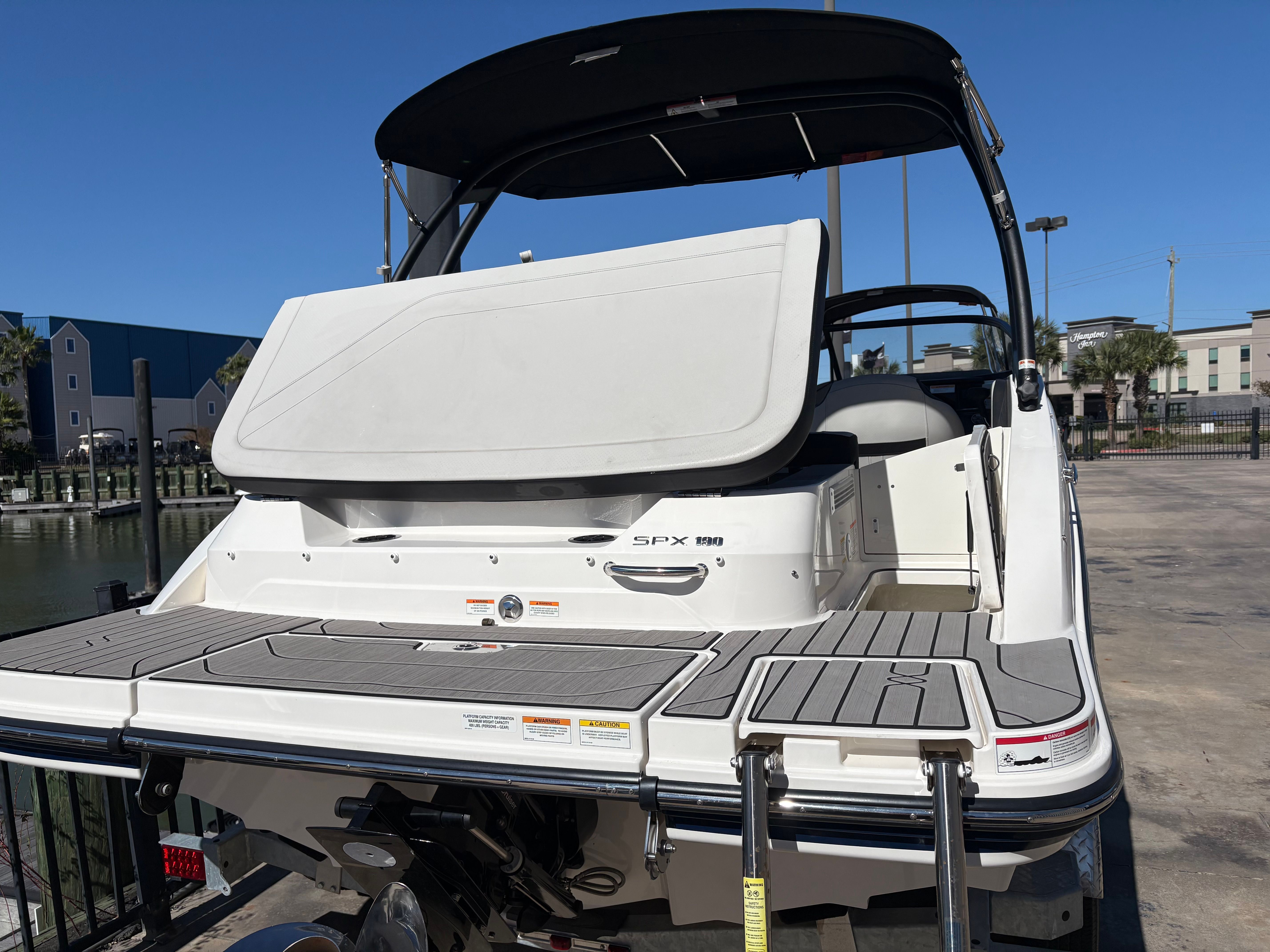 2025 Sea Ray SPX 190 Image Thumbnail #25