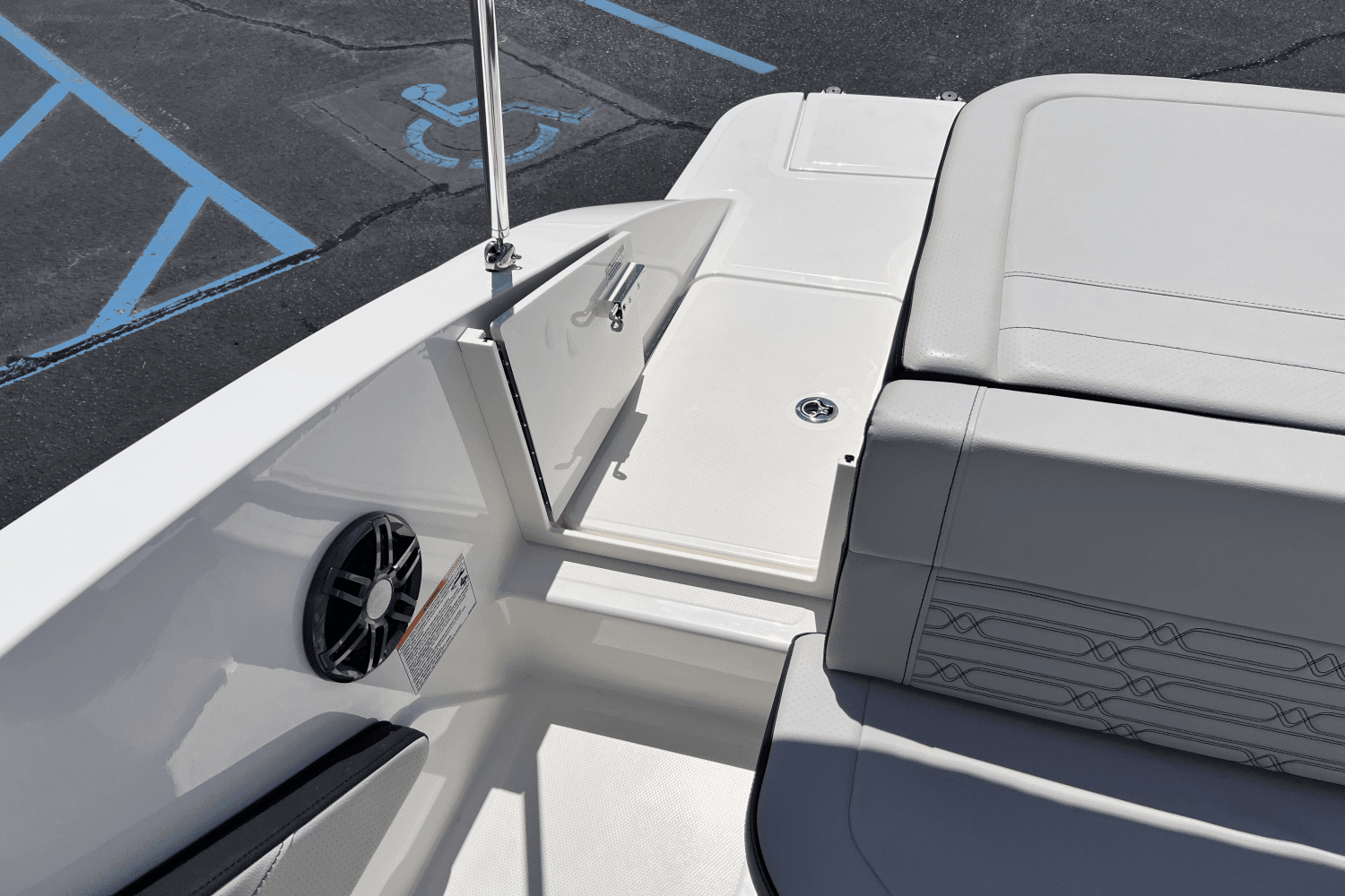 2025 Sea Ray SPX 190 Image Thumbnail #19