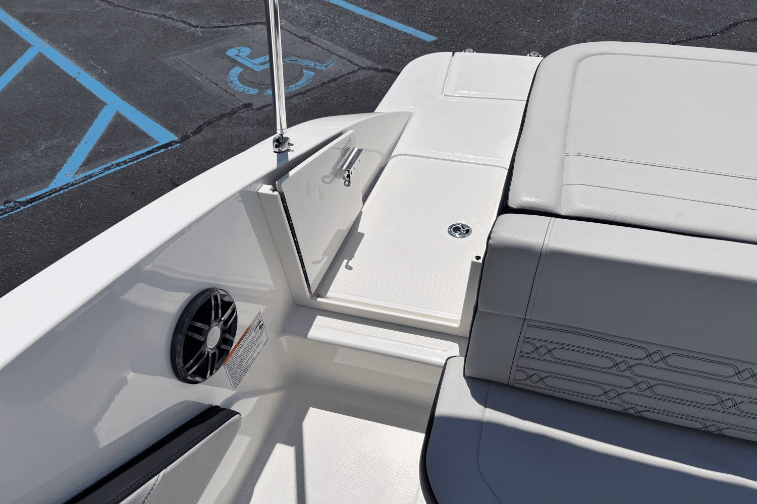 2025 Sea Ray SPX 190 Image Thumbnail #19