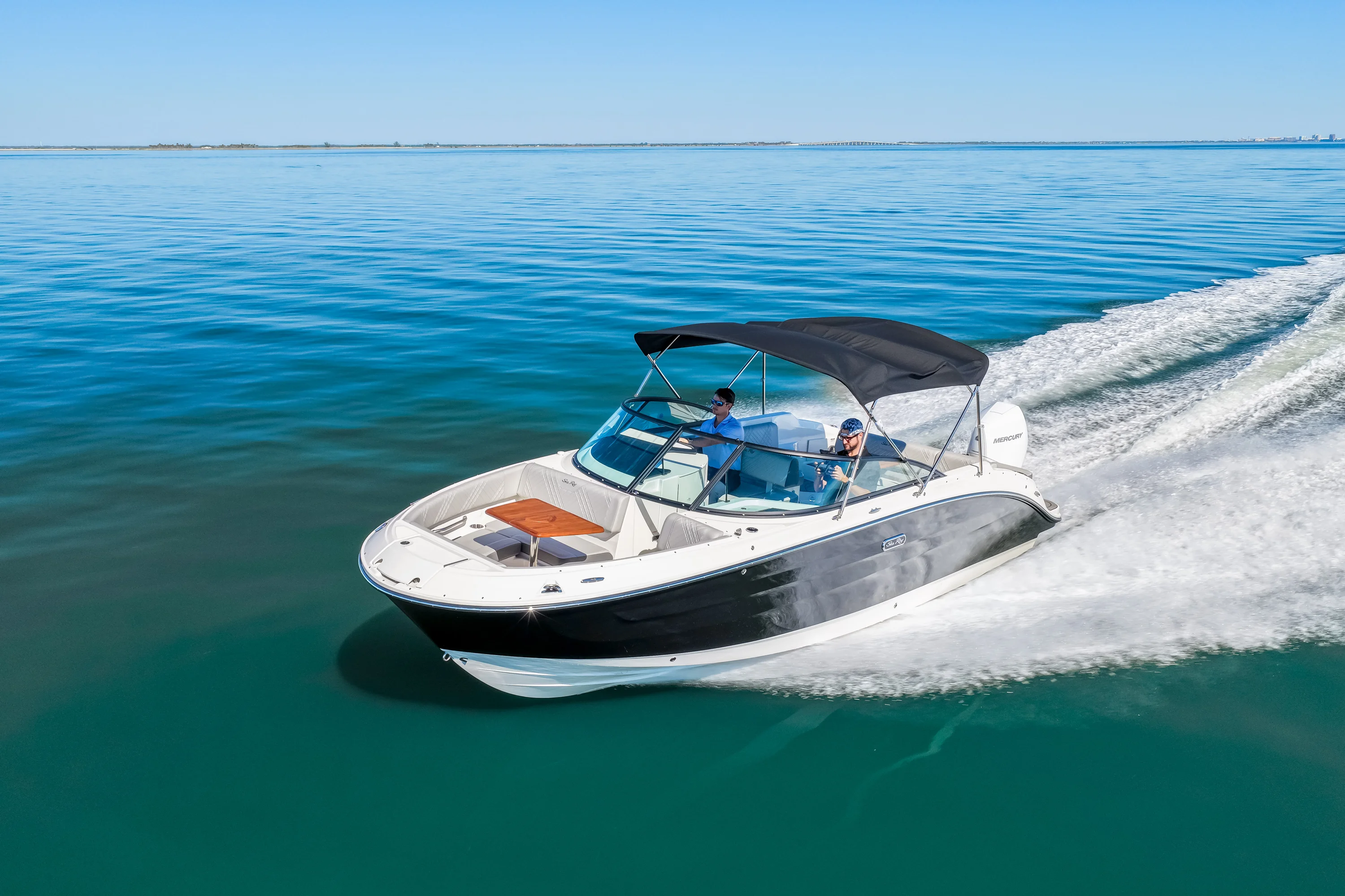 2025 Sea Ray SDX 250 Outboard Image Thumbnail #13
