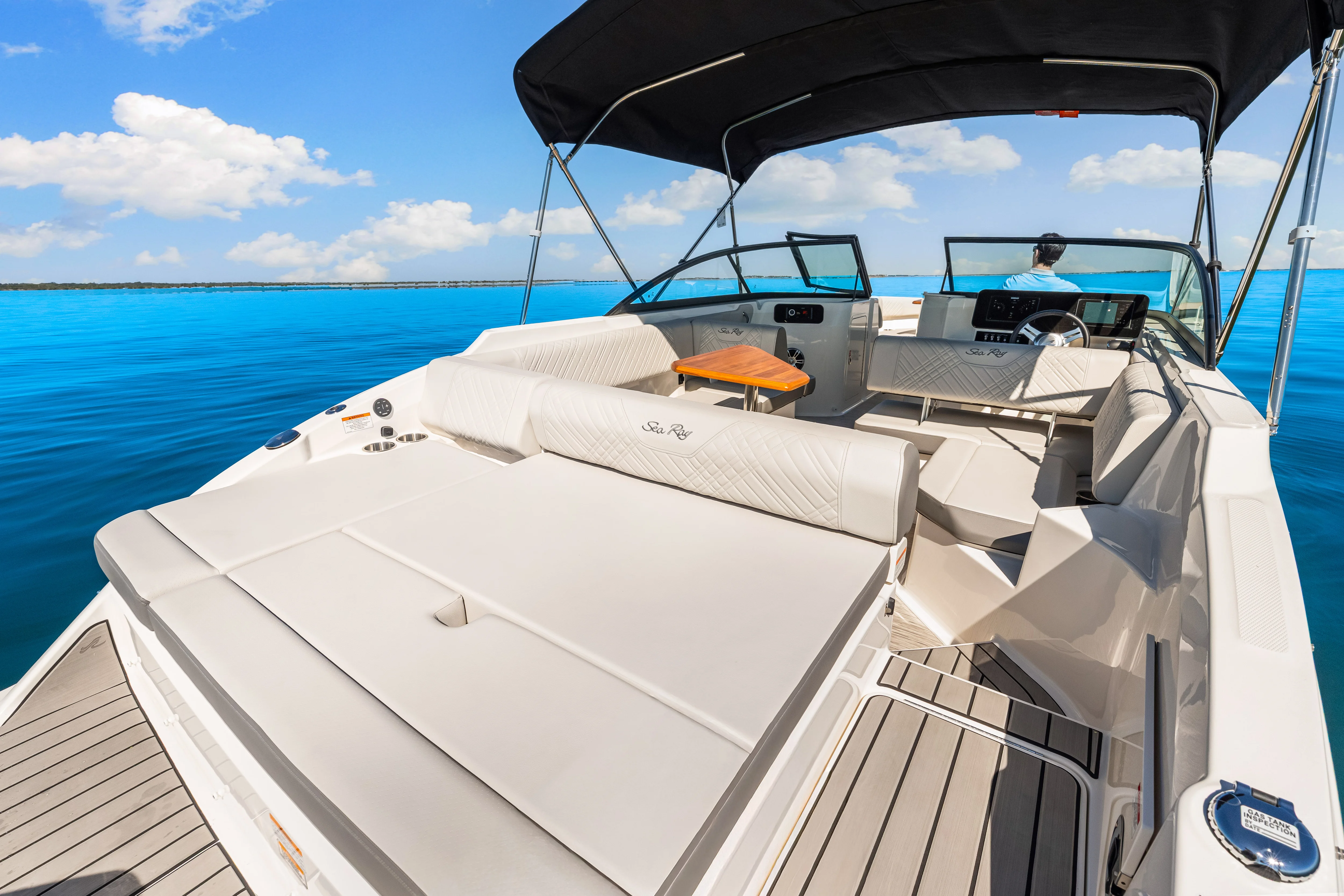 2025 Sea Ray SDX 250 Outboard Image Thumbnail #14