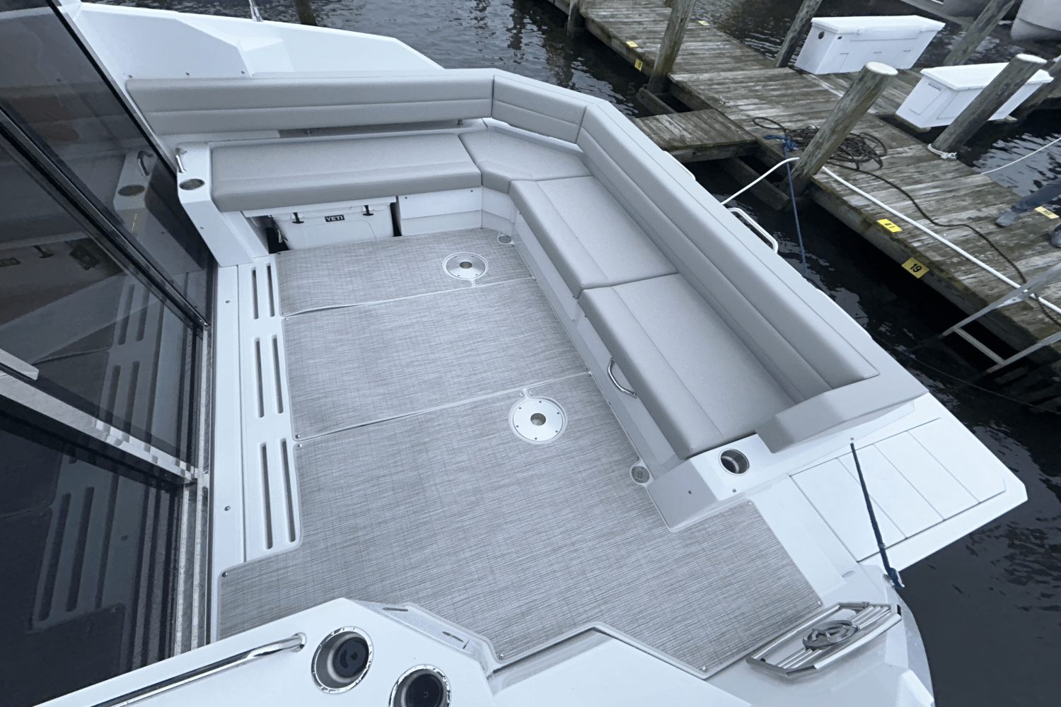 2025 Cruisers Yachts 42 Cantius Image Thumbnail #13