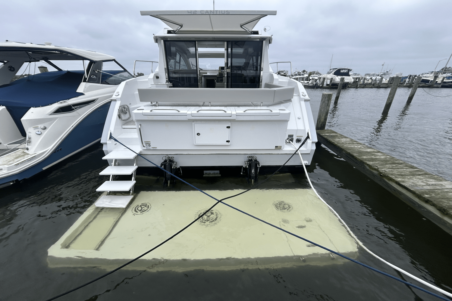 2025 Cruisers Yachts 42 Cantius Image Thumbnail #9