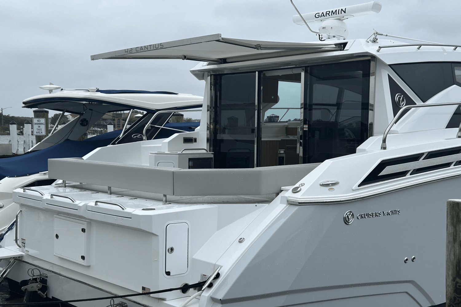 2025 Cruisers Yachts 42 Cantius Image Thumbnail #7