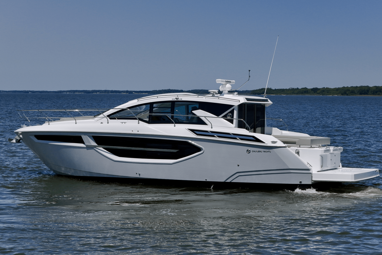 2025 Cruisers Yachts 42 Cantius Image Thumbnail #4