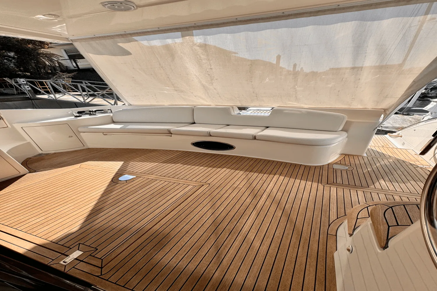 2007 Azimut 50 FLYBRIDGE Image Thumbnail #26