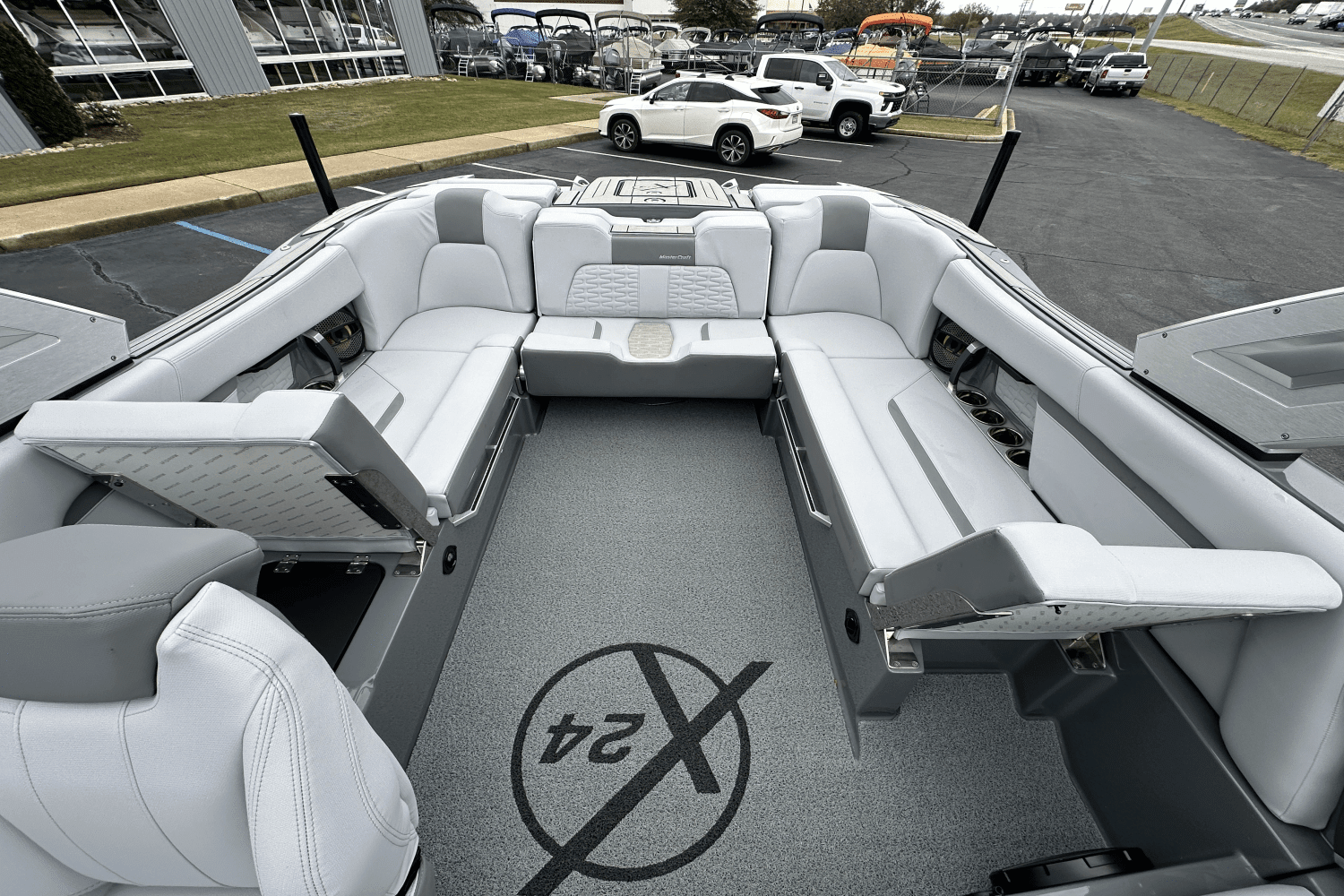 2024 Mastercraft X24 Image Thumbnail #14