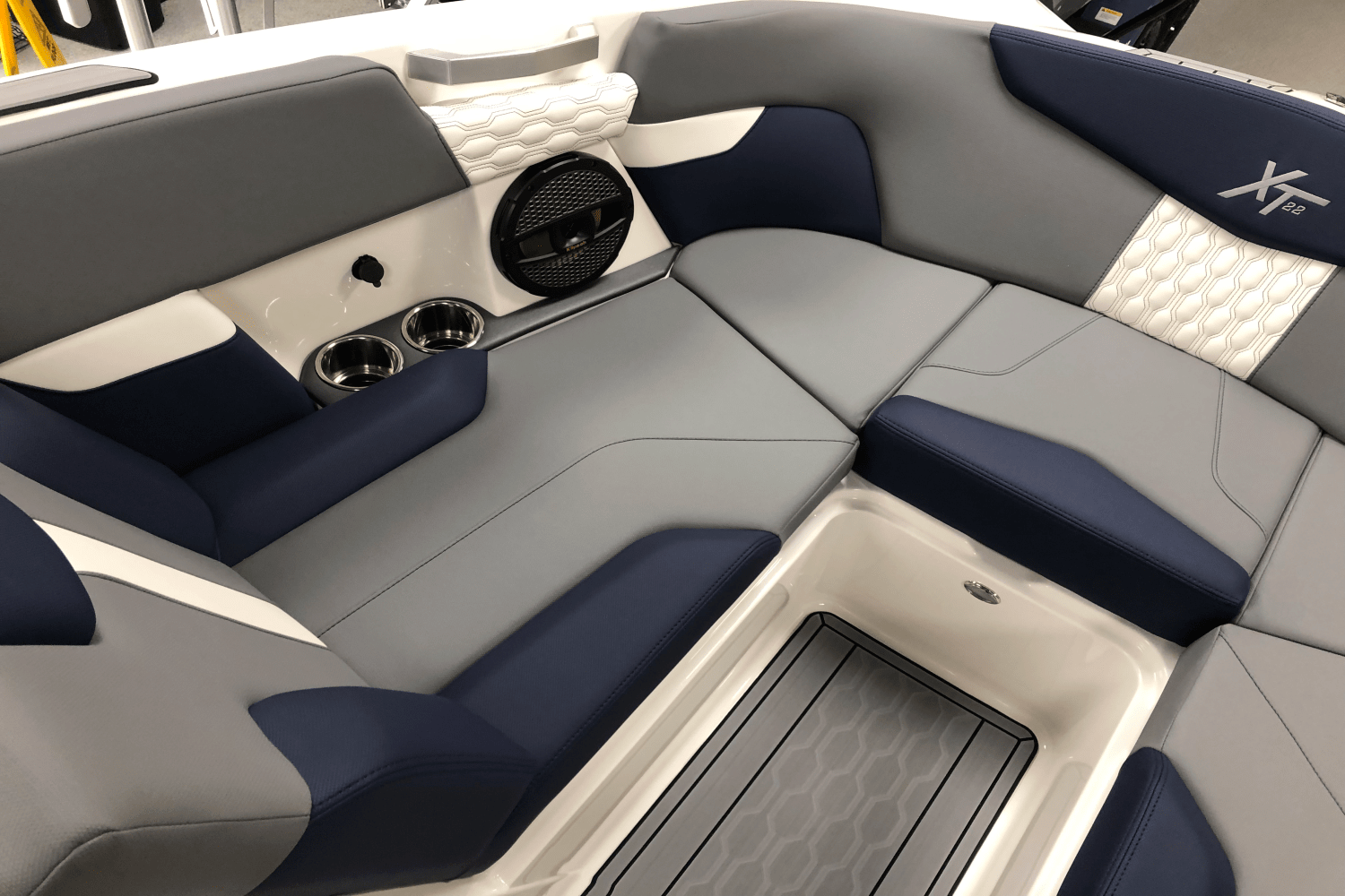2025 Mastercraft XT22 Image Thumbnail #26