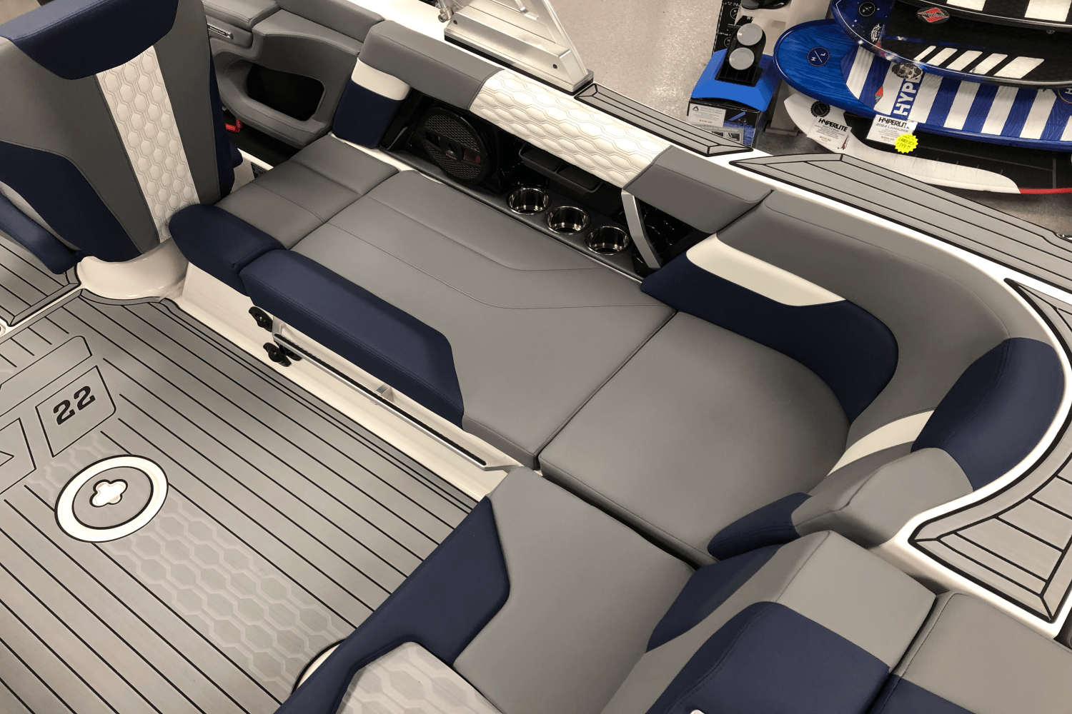 2025 Mastercraft XT22 Image Thumbnail #15