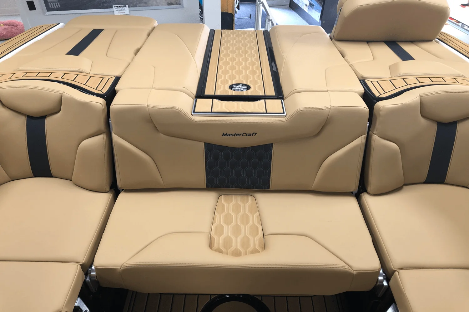 2025 Mastercraft XT22 T Image Thumbnail #20