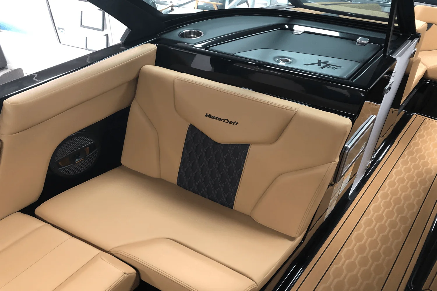 2025 Mastercraft XT22 T Image Thumbnail #17