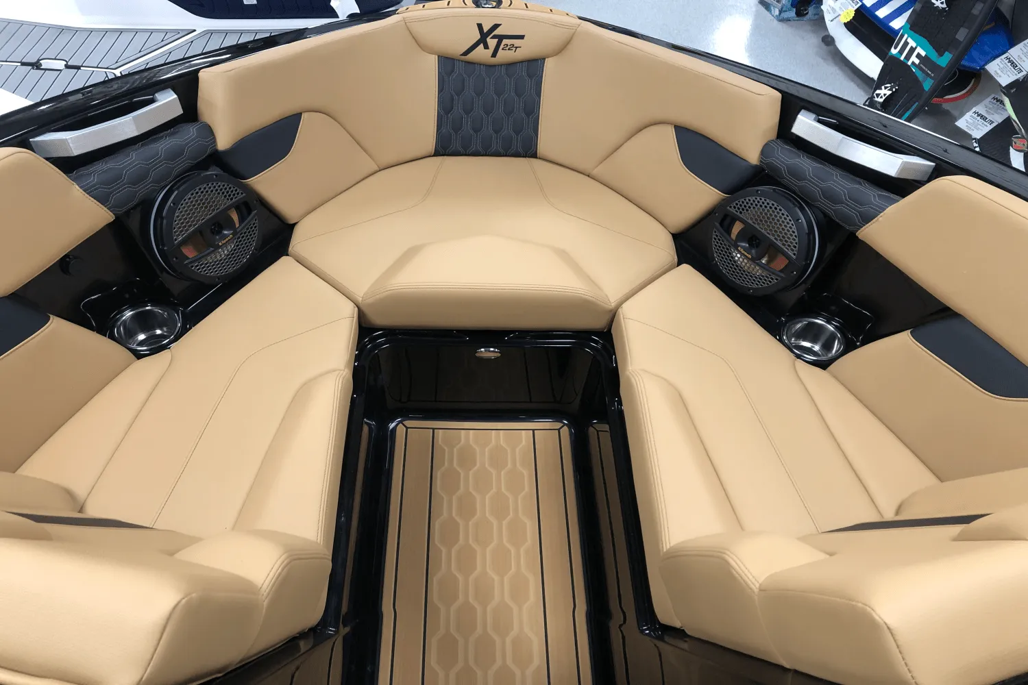 2025 Mastercraft XT22 T Image Thumbnail #25