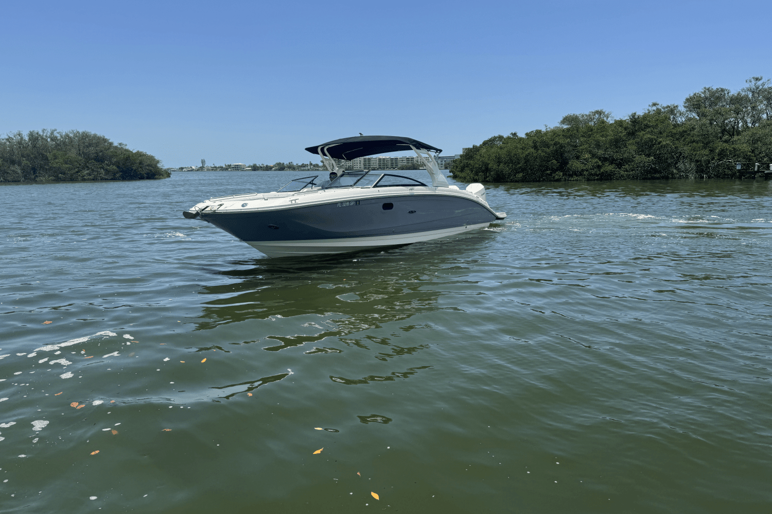 2020 Sea Ray SDX 290 Outboard Image Thumbnail #1
